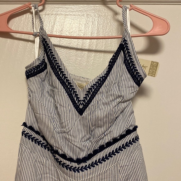 Japna jumpsuit - Picture 1 of 3
